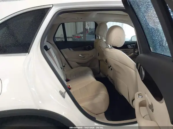 WDC0G4JB1HF279979 2017 MERCEDES-BENZ GLC - Image 8