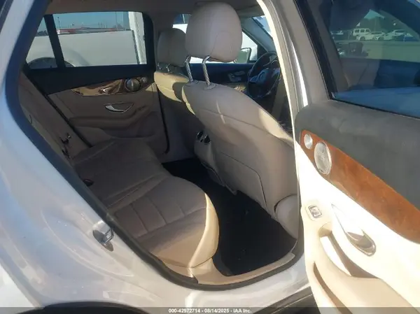 WDC0G4JB1HV005526 2017 MERCEDES-BENZ GLC - Image 8