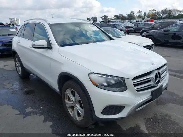 WDC0G4JB1HV008118 2017 MERCEDES-BENZ GLC - Image 1
