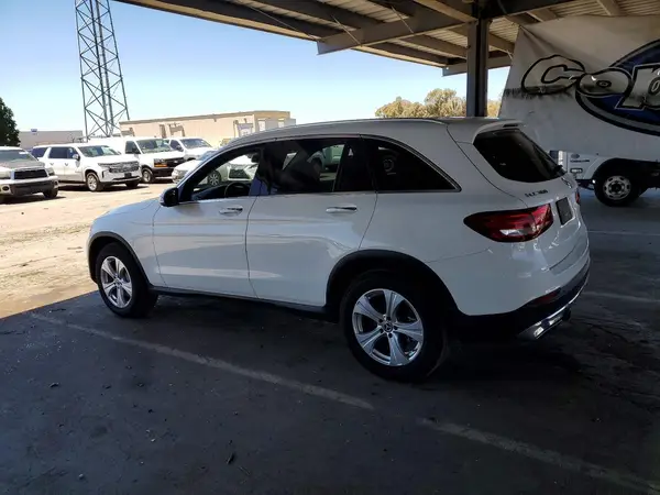 WDC0G4JB1HV011164 2017 MERCEDES-BENZ GLC - Image 2