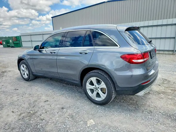 WDC0G4JB1JV018167 2018 MERCEDES-BENZ GLC - Image 2