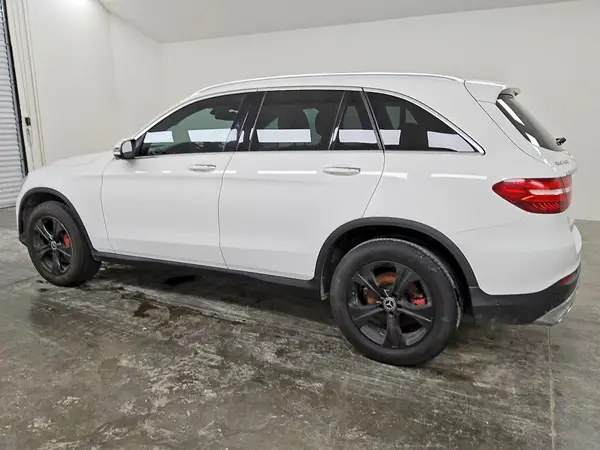 WDC0G4JB1JV047376 2018 MERCEDES-BENZ GLC - Image 2