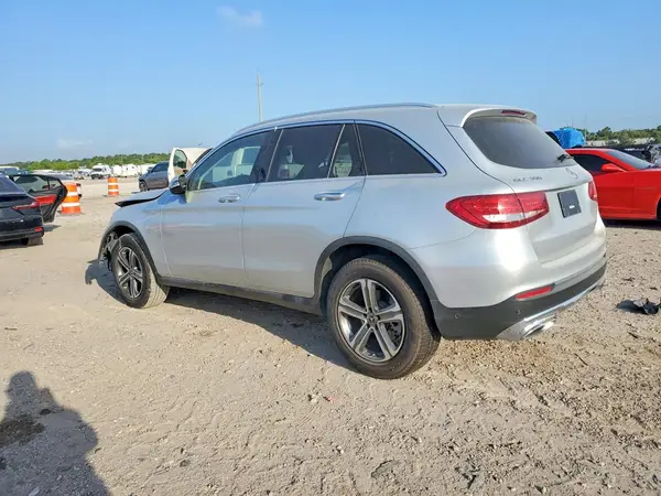 WDC0G4JB1JV047524 2018 MERCEDES-BENZ GLC - Image 2