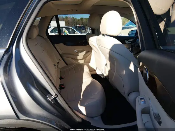 WDC0G4JB1JV048284 2018 MERCEDES-BENZ GLC - Image 8