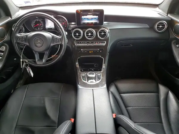 WDC0G4JB1JV054215 2018 MERCEDES-BENZ GLC - Image 8