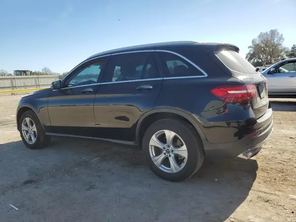 WDC0G4JB1JV061892 2018 MERCEDES-BENZ GLC - Image 2