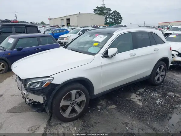 WDC0G4JB1JV079485 2018 MERCEDES-BENZ GLC - Image 2