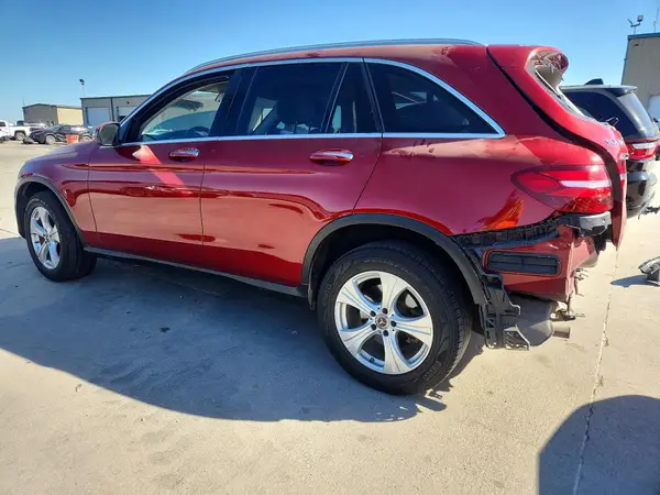 WDC0G4JB1JV079793 2018 MERCEDES-BENZ GLC - Image 2