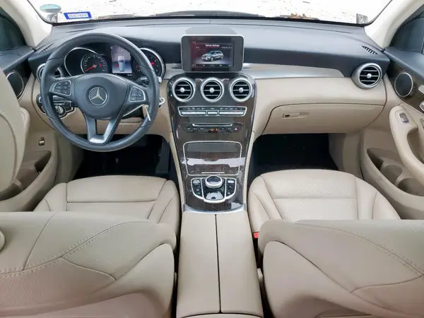 WDC0G4JB1JV087263 2018 MERCEDES-BENZ GLC - Image 8