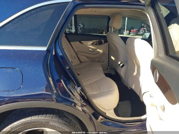 WDC0G4JB1JV091717 2018 MERCEDES-BENZ GLC - Image 8