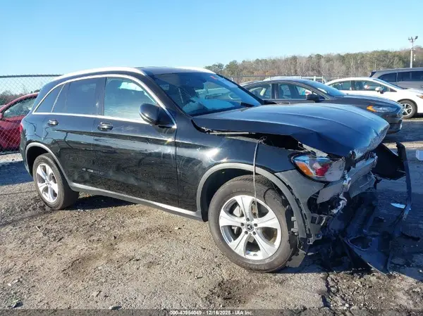 WDC0G4JB1JV094682 2018 MERCEDES-BENZ GLC - Image 1
