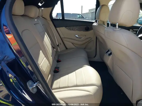 WDC0G4JB1JV105258 2018 MERCEDES-BENZ GLC - Image 8