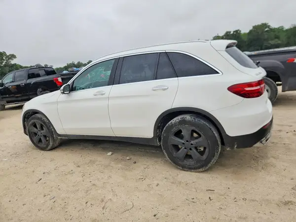 WDC0G4JB1K1000082 2019 MERCEDES-BENZ GLC - Image 2