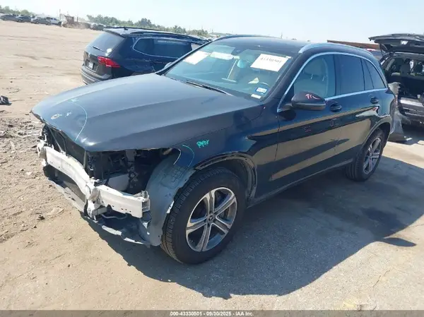 WDC0G4JB1KF619283 2019 MERCEDES-BENZ GLC - Image 2