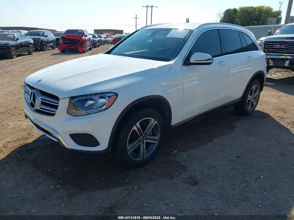WDC0G4JB1KF643163 2019 MERCEDES-BENZ GLC - Image 2