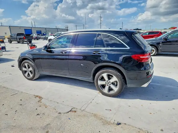 WDC0G4JB1KV138679 2019 MERCEDES-BENZ GLC - Image 2