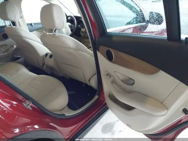 WDC0G4JB1KV139959 2019 MERCEDES-BENZ GLC - Image 8