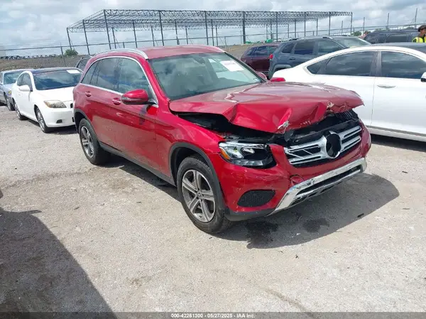 WDC0G4JB1KV152730 2019 MERCEDES-BENZ GLC - Image 1