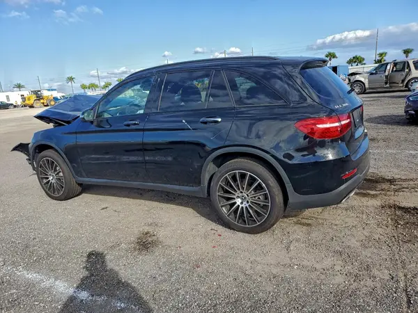 WDC0G4JB1KV170502 2019 MERCEDES-BENZ GLC - Image 2