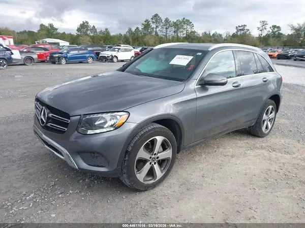 WDC0G4JB1KV171830 2019 MERCEDES-BENZ GLC - Image 2