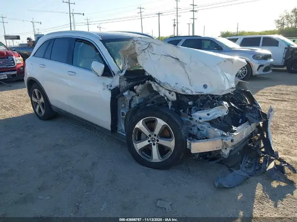 WDC0G4JB1KV181192 2019 MERCEDES-BENZ GLC - Image 1
