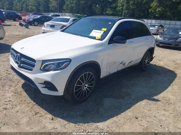 WDC0G4JB1KV194105 2019 MERCEDES-BENZ GLC - Image 2
