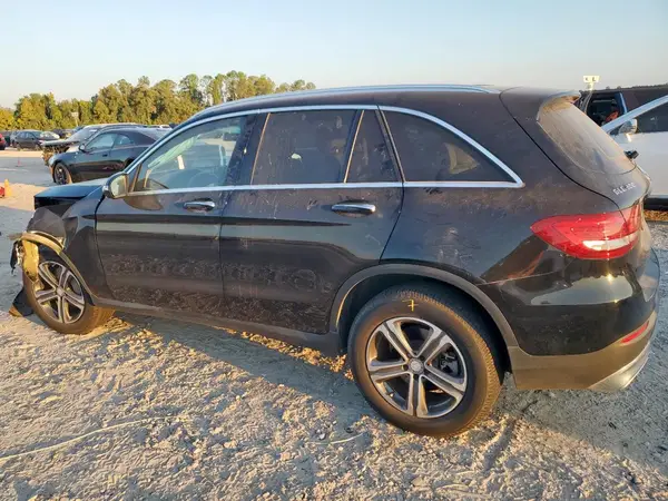 WDC0G4JB2GF028435 2016 MERCEDES-BENZ GLC - Image 2