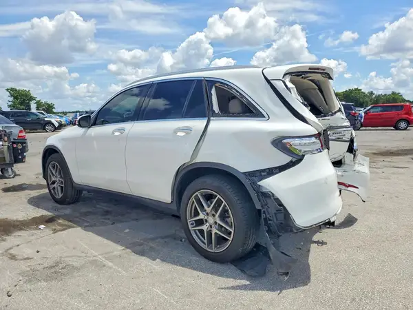 WDC0G4JB2GF060320 2016 MERCEDES-BENZ GLC - Image 2