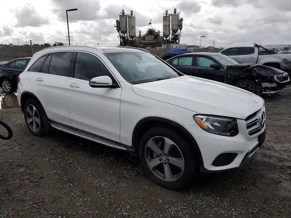 WDC0G4JB2GF086156 2016 MERCEDES-BENZ GLC - Image 1