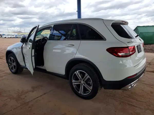 WDC0G4JB2HF129881 2017 MERCEDES-BENZ GLC - Image 2