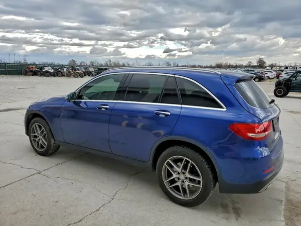 WDC0G4JB2HF141044 2017 MERCEDES-BENZ GLC - Image 2