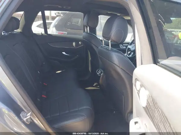WDC0G4JB2HF143117 2017 MERCEDES-BENZ GLC - Image 8