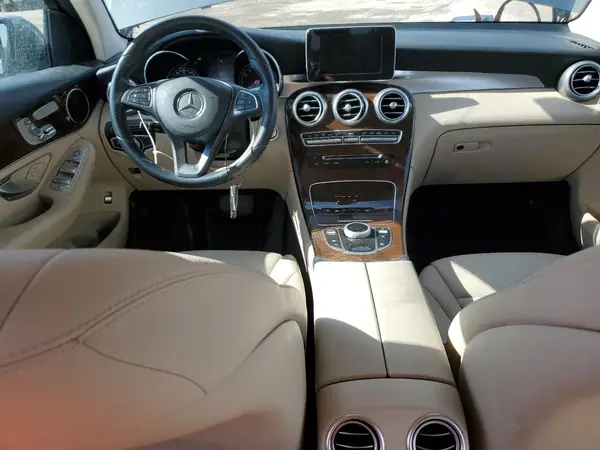 WDC0G4JB2HF147409 2017 MERCEDES-BENZ GLC - Image 8