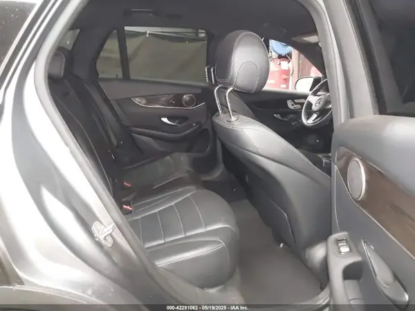 WDC0G4JB2HF165490 2017 MERCEDES-BENZ GLC - Image 8