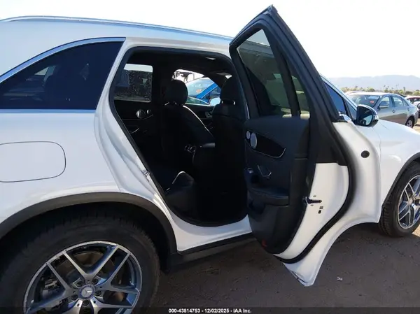 WDC0G4JB2HF167370 2017 MERCEDES-BENZ GLC - Image 8