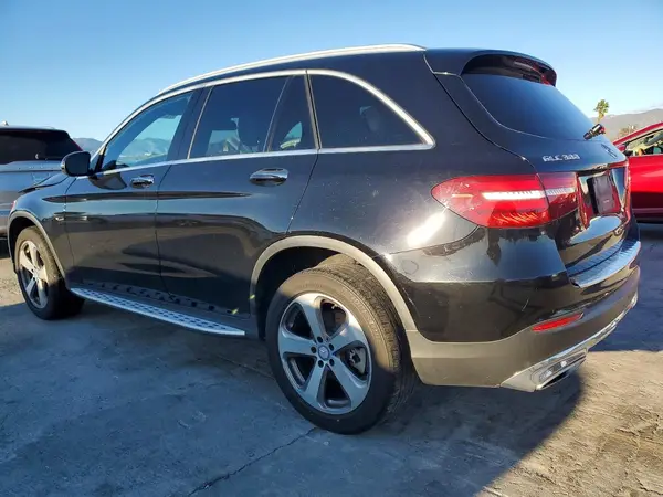 WDC0G4JB2HF173301 2017 MERCEDES-BENZ GLC - Image 2