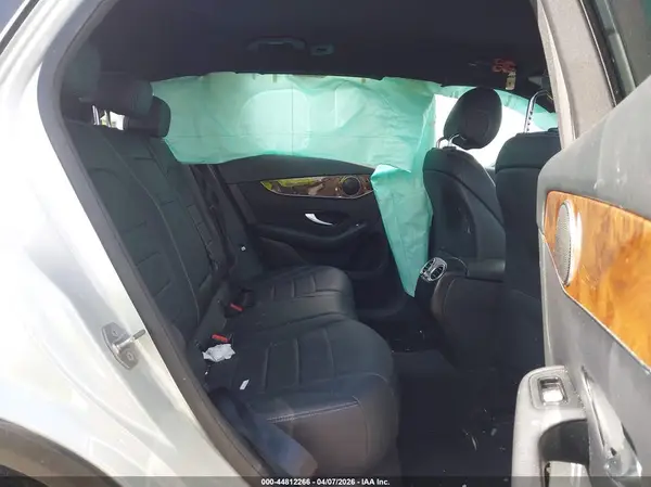 WDC0G4JB2HF180765 2017 MERCEDES-BENZ GLC - Image 8
