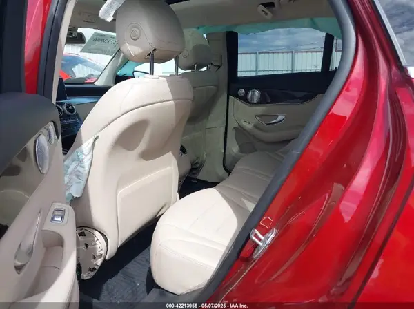 WDC0G4JB2HF192074 2017 MERCEDES-BENZ GLC - Image 8