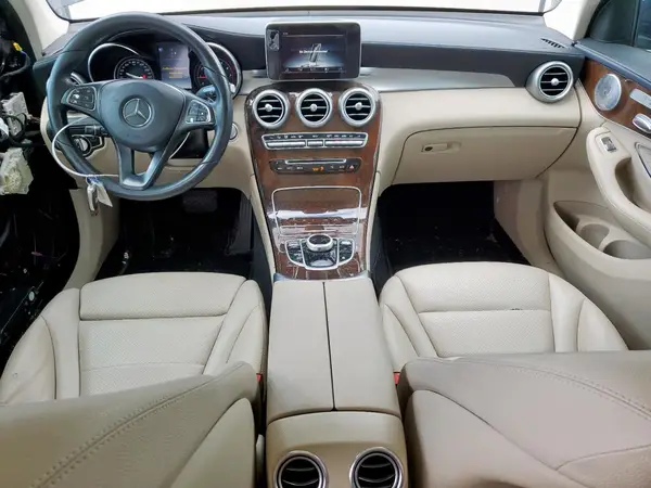 WDC0G4JB2HF247056 2017 MERCEDES-BENZ GLC - Image 8