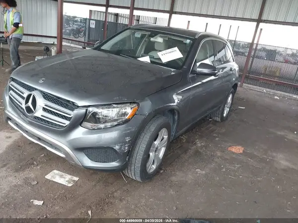 WDC0G4JB2HF249308 2017 MERCEDES-BENZ GLC - Image 2
