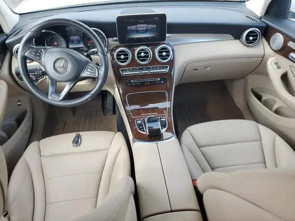 WDC0G4JB2HF263886 2017 MERCEDES-BENZ GLC - Image 8
