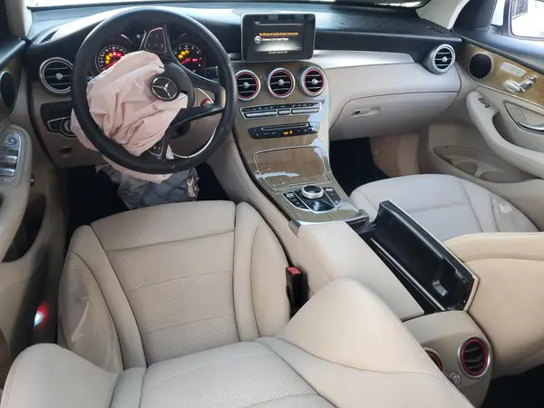 WDC0G4JB2HV005051 2017 MERCEDES-BENZ GLC - Image 8