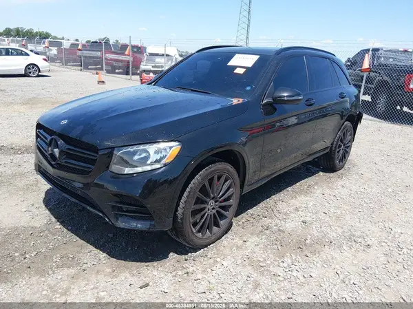 WDC0G4JB2JF400752 2018 MERCEDES-BENZ GLC - Image 2