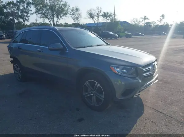 WDC0G4JB2JF448980 2018 MERCEDES-BENZ GLC - Image 1