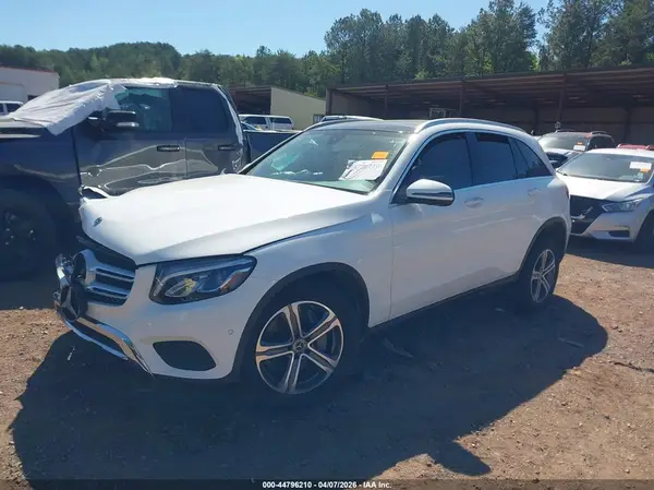 WDC0G4JB2JV022387 2018 MERCEDES-BENZ GLC - Image 2