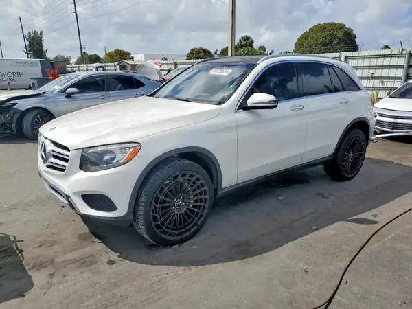 WDC0G4JB2JV037391 2018 MERCEDES-BENZ GLC - Image 1