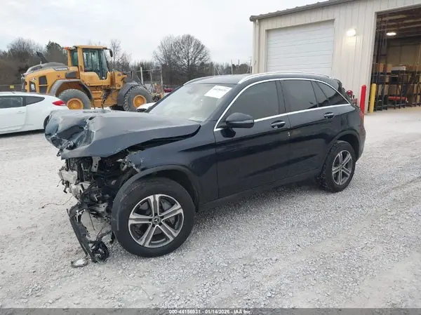 WDC0G4JB2JV054174 2018 MERCEDES-BENZ GLC - Image 2