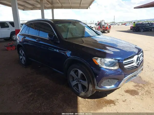 WDC0G4JB2JV076644 2018 MERCEDES-BENZ GLC - Image 1