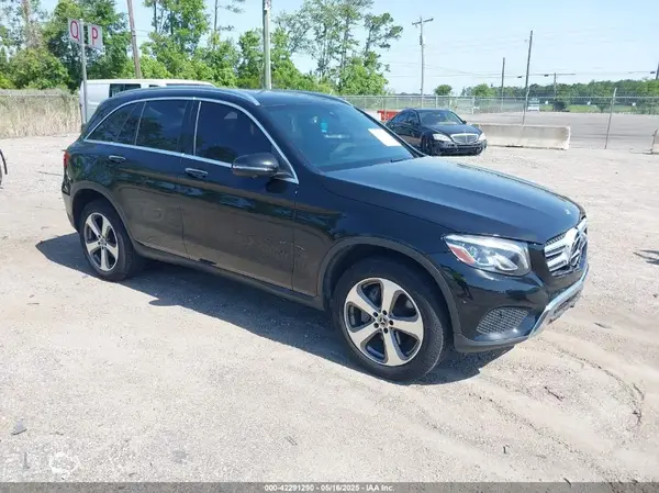 WDC0G4JB2JV080290 2018 MERCEDES-BENZ GLC - Image 1