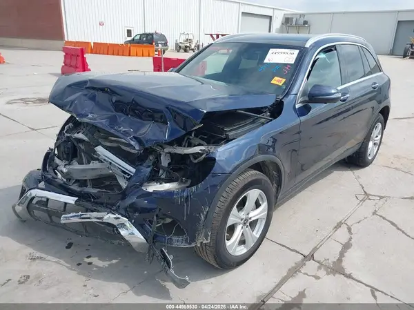 WDC0G4JB2JV092097 2018 MERCEDES-BENZ GLC - Image 2